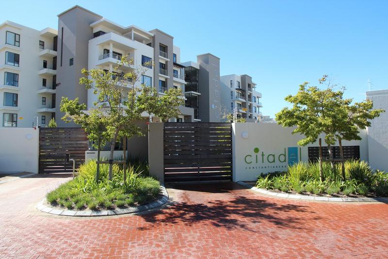 To Let 1 Bedroom Property for Rent in Plumstead Western Cape